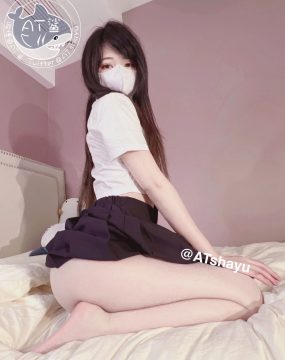 AT鲨 – 性感俏佳人