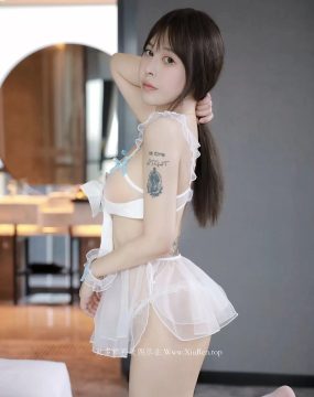 秀人网 No.5926 Evelyn艾莉 丝袜美臀