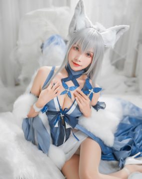 Neko-薇薇 – 信浓礼服