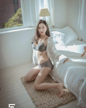 [saintphotolife] 韩国妹子申才恩(Zennyrt) – Romance