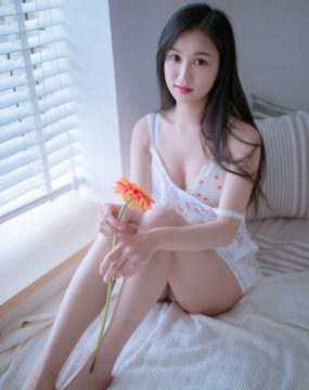 瑞丝馆RUISG Vol.068 深紫Julie