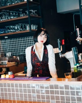 [LOOZY] Yeeun – Tainted Love Bar + S.Ver