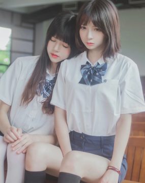 桜桃喵&疯猫ss《JK百合》